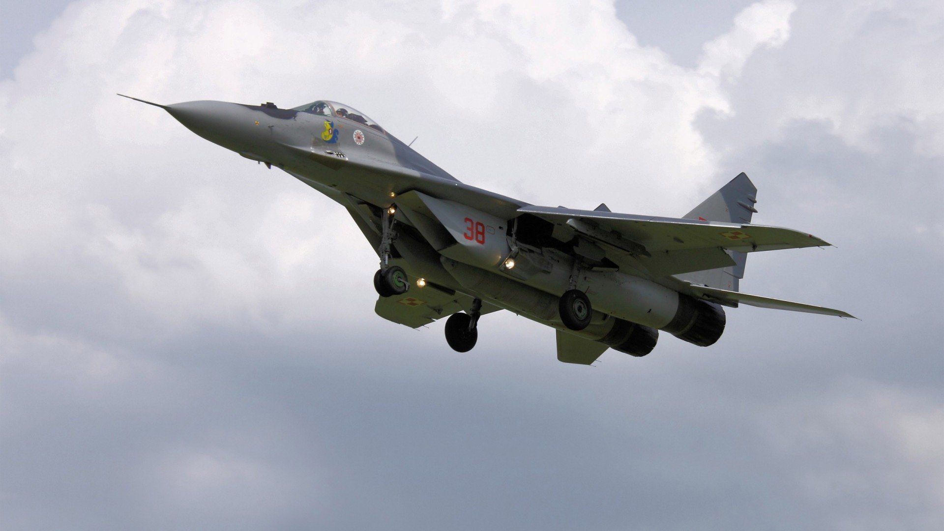 中超球队对外热身赛表现回顾,曝中超热身赛起冲突